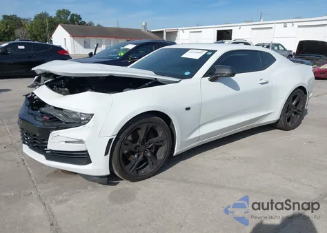 2019 Chevrolet Camaro 1Ss z USA, uszkodzony, nr VIN 1G1FF1R75K0157341
